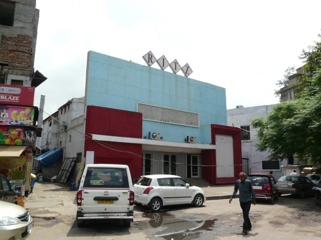 01 01 01 cinemas