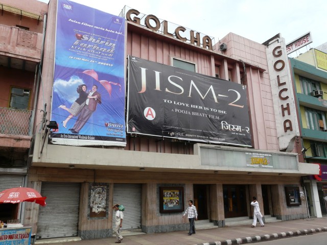 01 08 02 cinemas