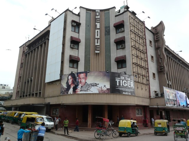 01 09 03 cinemas