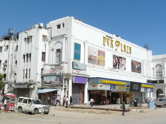05 07 02 cinemas
