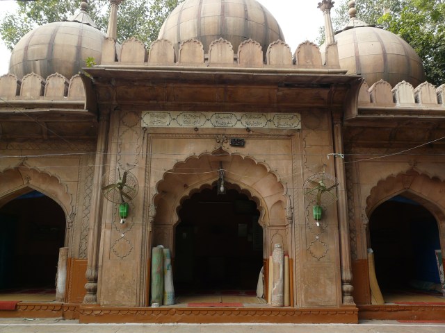 01 03 daryaganj mosques