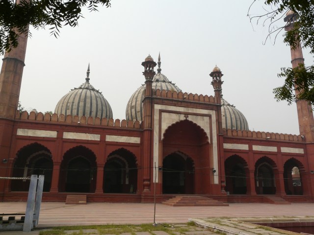 02 02 daryaganj mosques