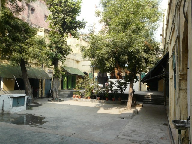 04 07 chitli qabr
