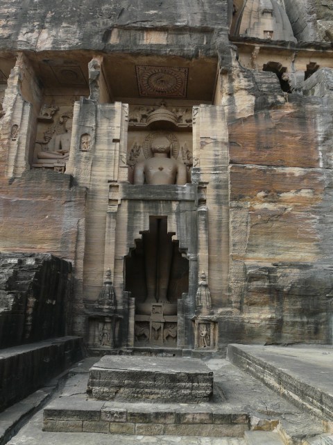 07 04 jain collosi