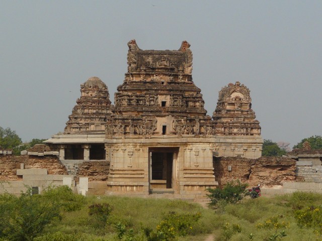 near queen bath 01 01