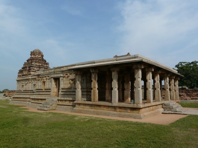 near queen bath 01 05