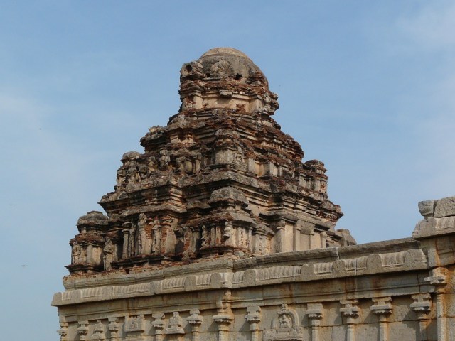 near queen bath 01 06