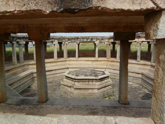 near queen bath 02 03