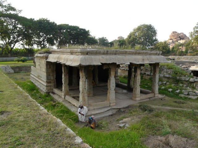 underground temple 01 14